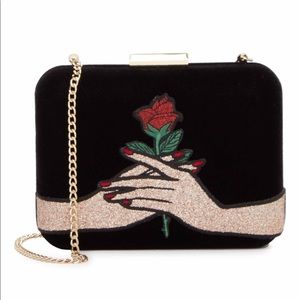 BRAND NEW!!! Velvet Clutch! 🌹